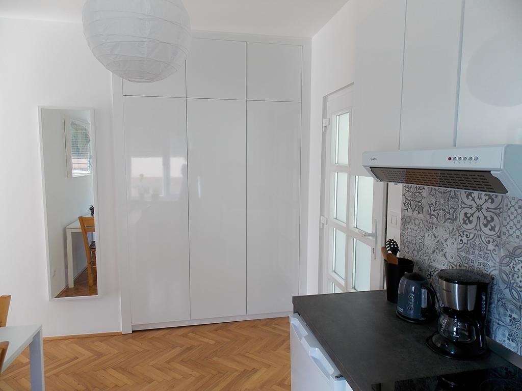 Apartment Ellalinda Опатия Екстериор снимка